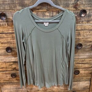 Daytrip Olive Green Long Sleeve Tee